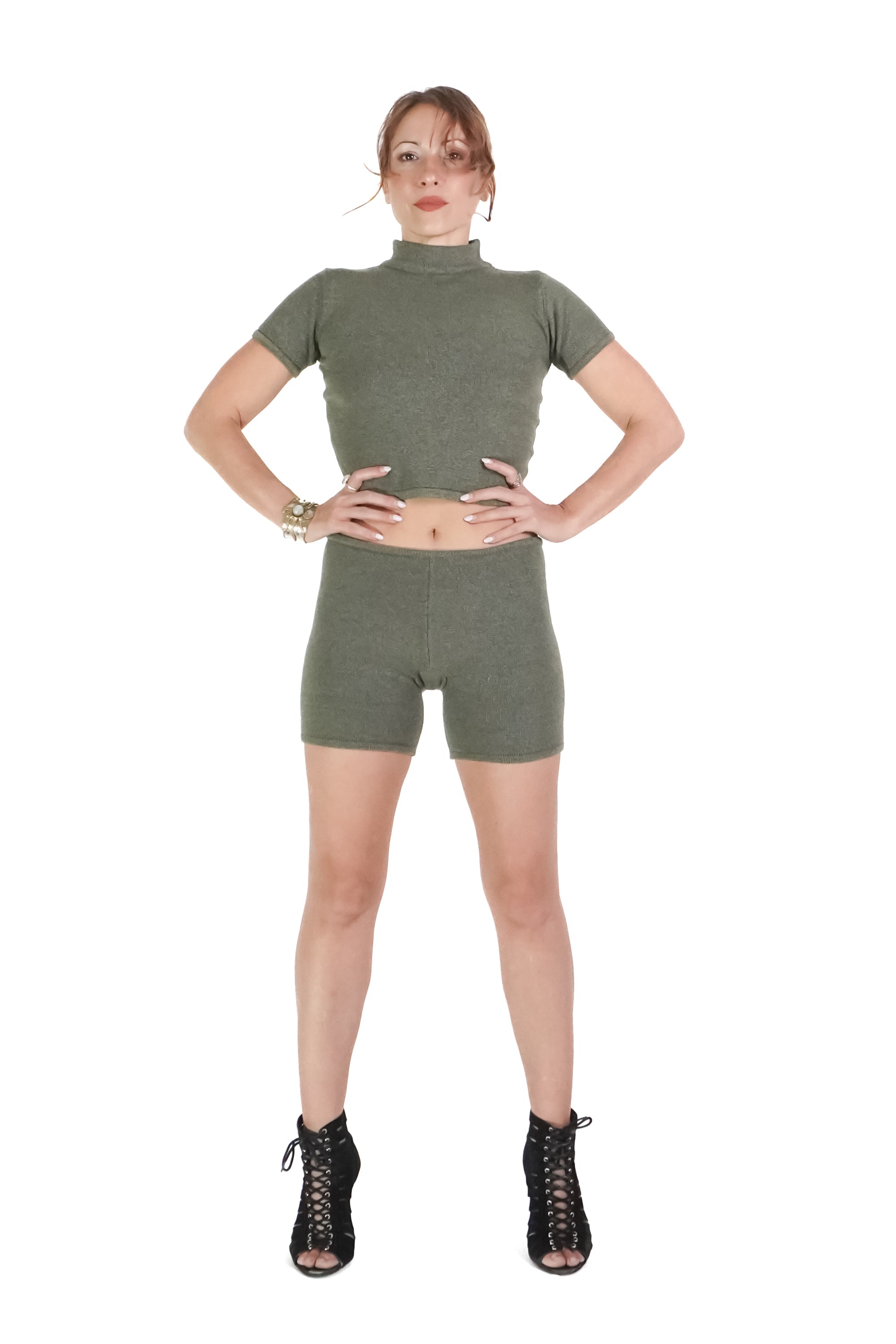 Nora Biker Shorts 11 Cm in Army