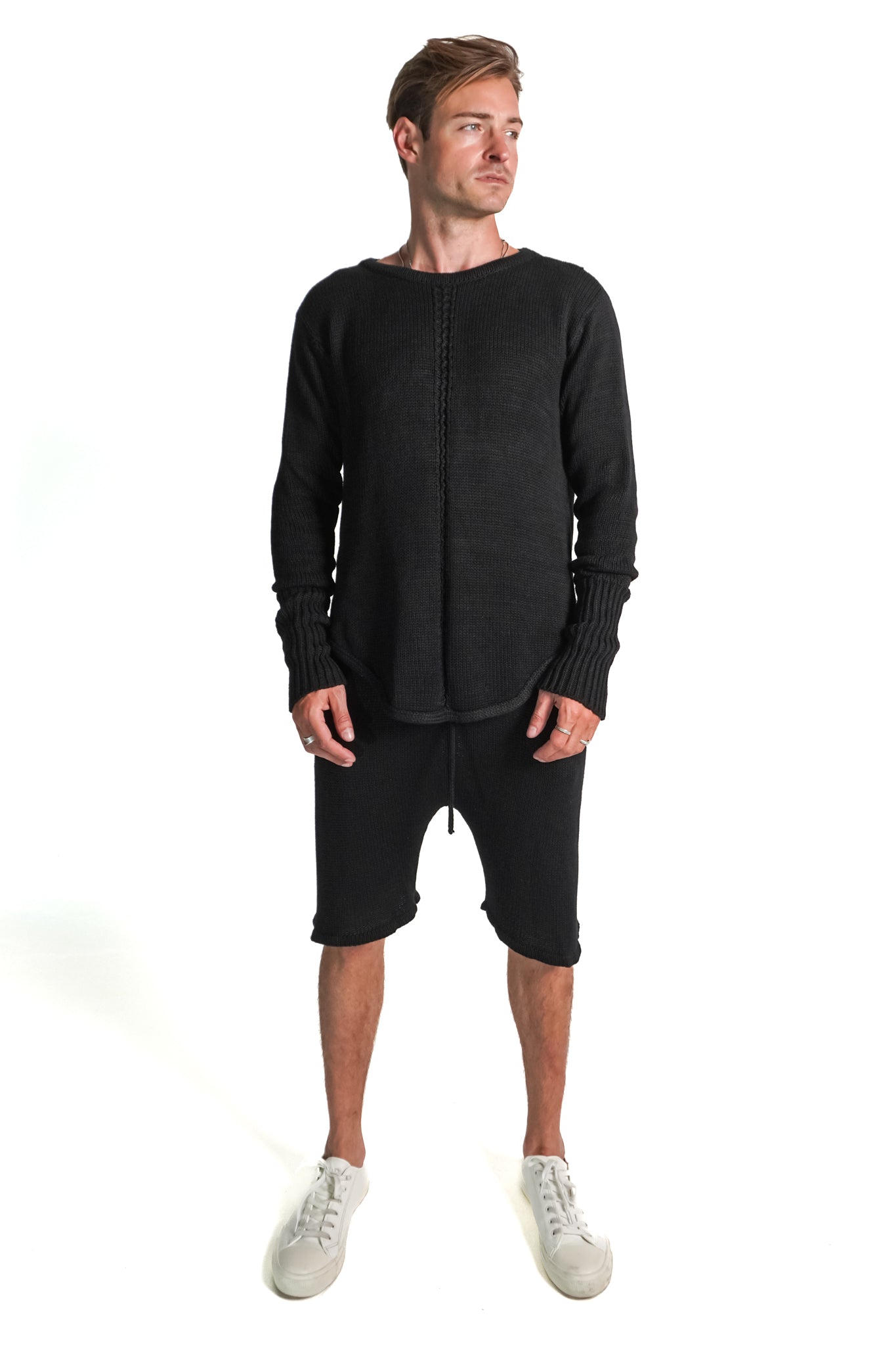 Davos Crew Neck Sweater in Black