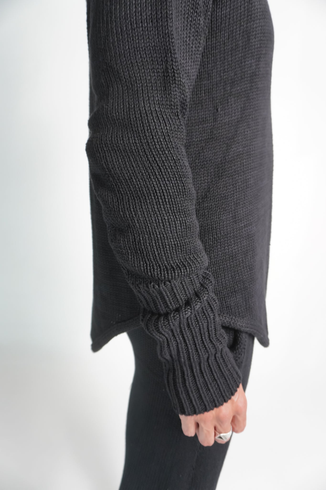 Davos Crew Neck Sweater in Black