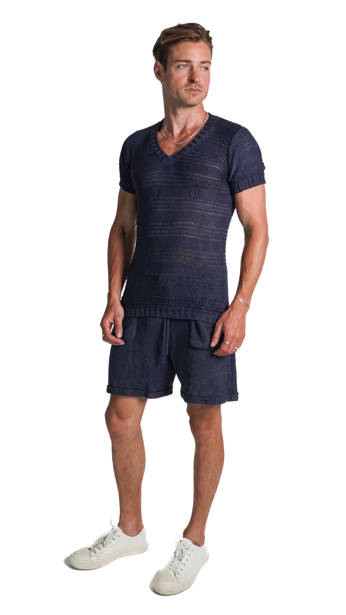 Osun V-Neck Shirt in Navy