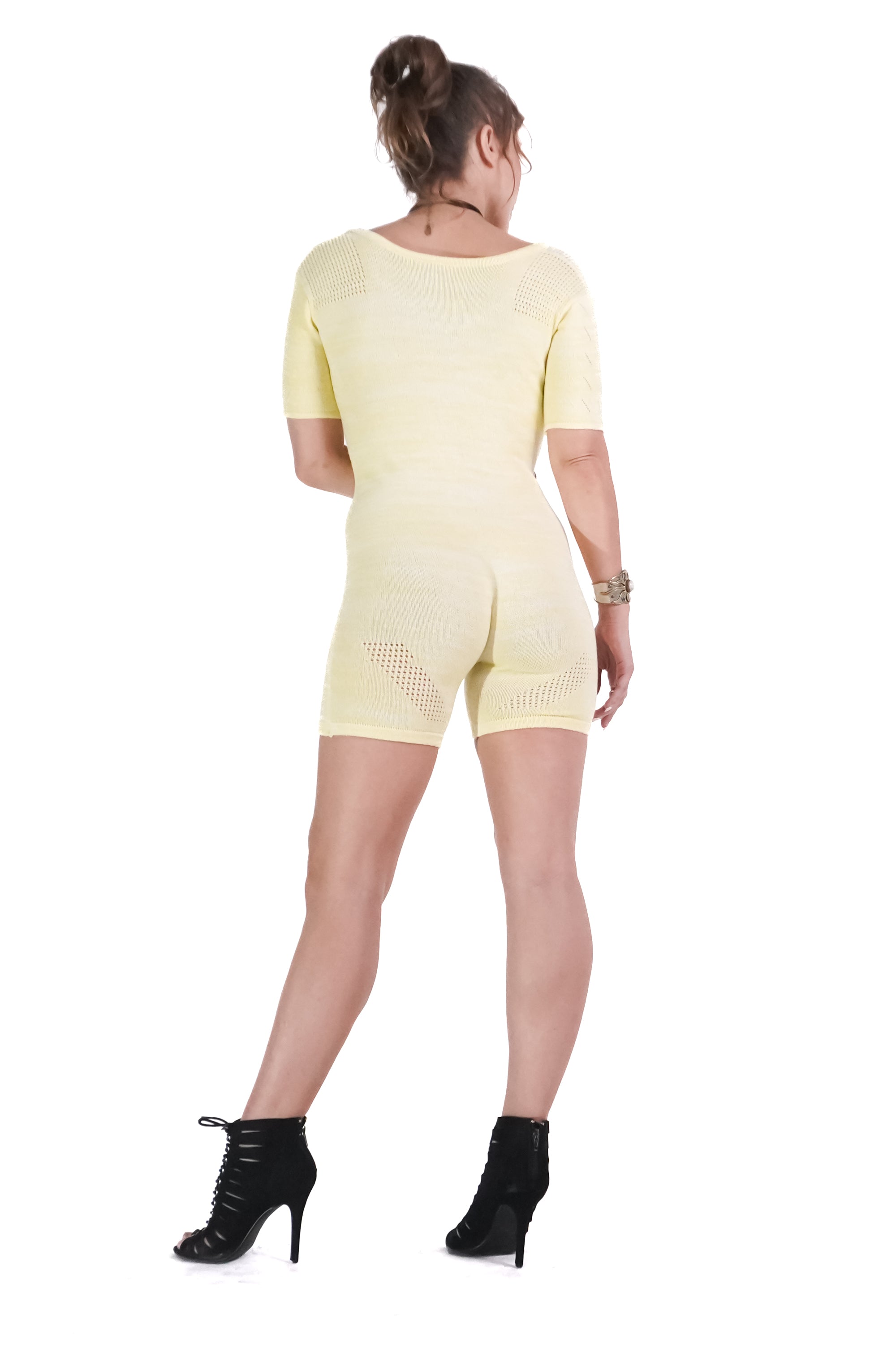 Kelle Scoop Neck Jumpsuit in Canary and Cream